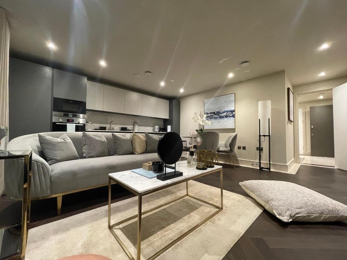 Sophisticated 1Br, 1 Ba Chigwell Designer Flat Chcl F2 Apartment Екстериор снимка